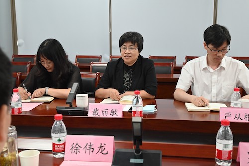 DSC_0440(1) DSC_0440(1)