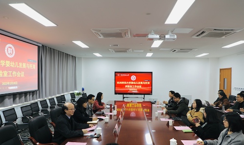 d8abe3e5eaae4828e4dd41f898dd69c