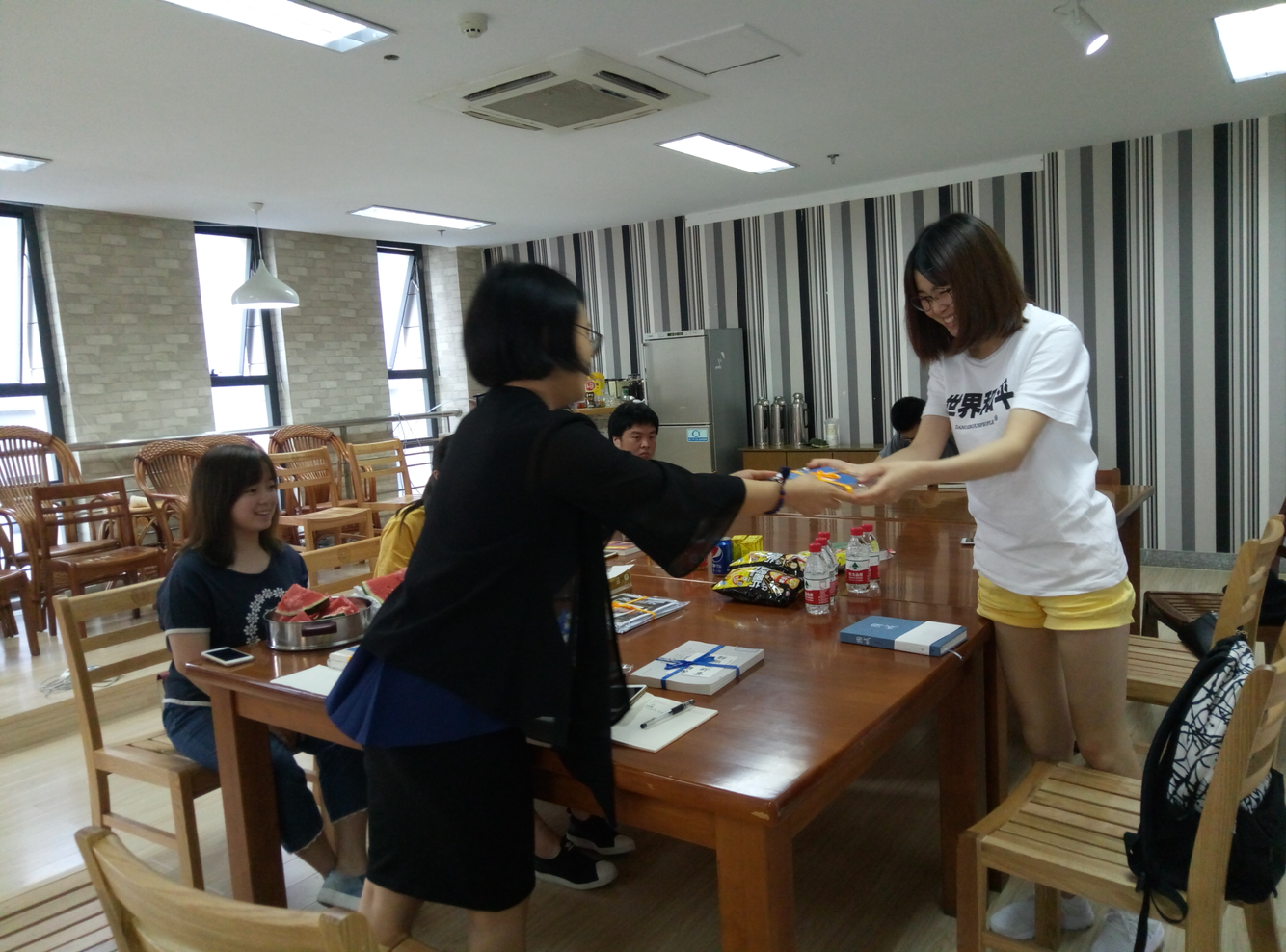 1498798757246443.png 图片2.png